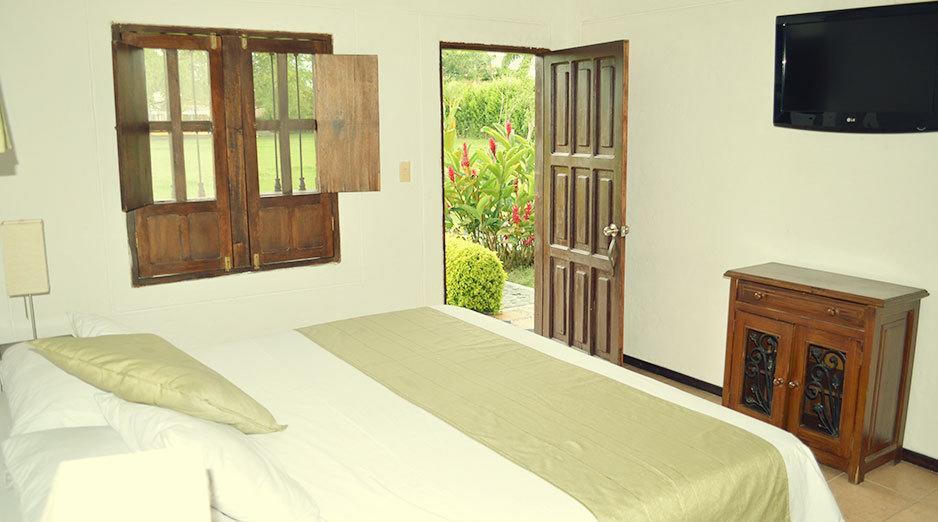 Hacienda El Eden Resort Santa Elena  Exteriör bild
