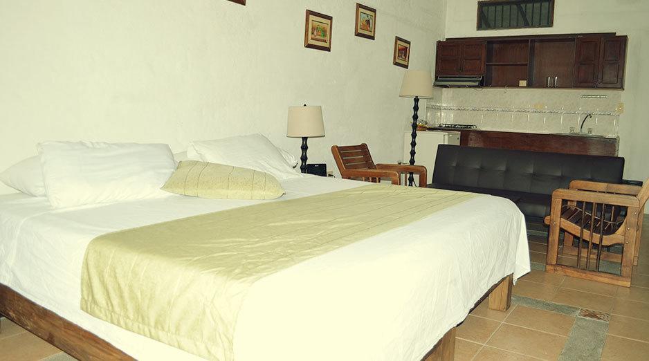 Hacienda El Eden Resort Santa Elena  Rum bild